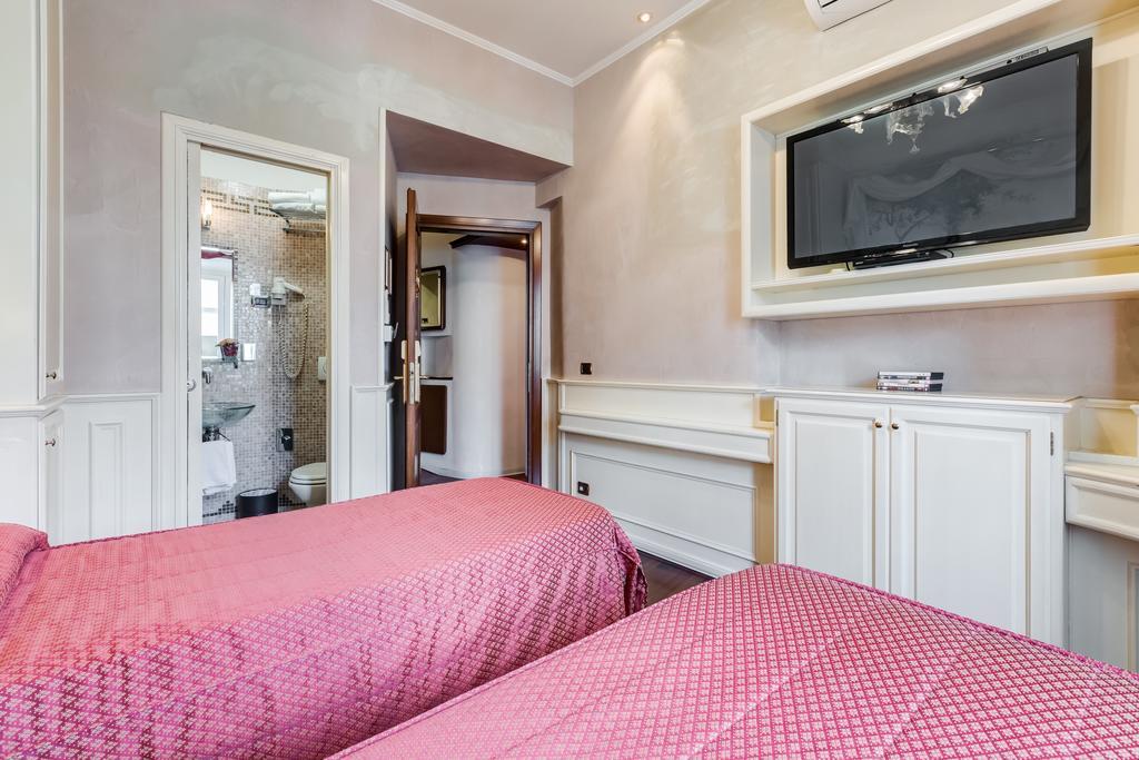 38 Viminale Street Ξενοδοχείο Ρώμη Εξωτερικό φωτογραφία