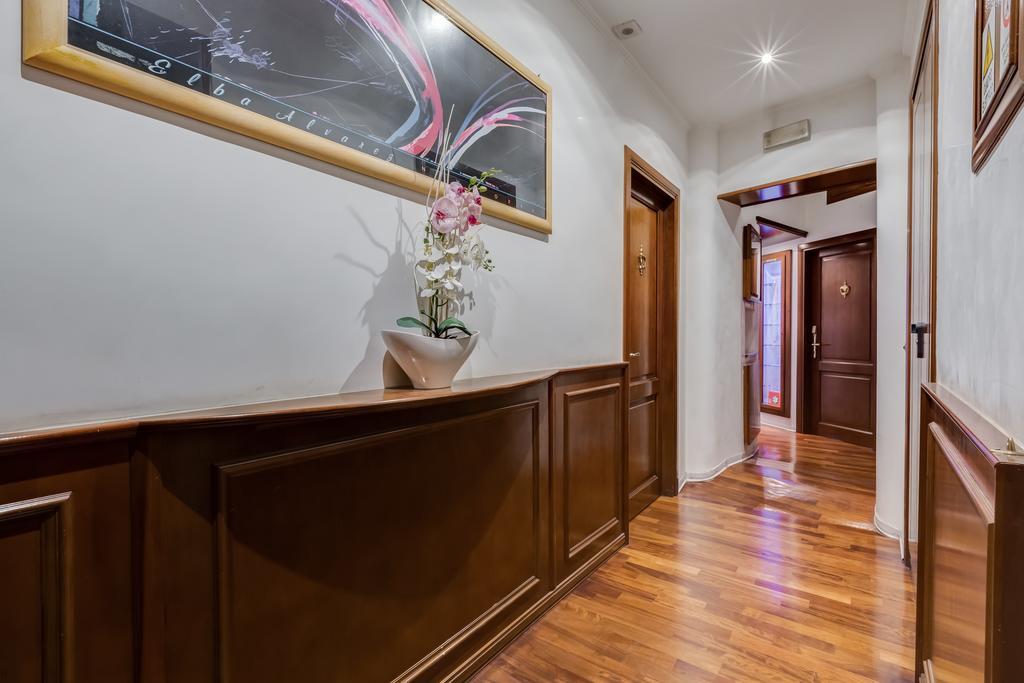 38 Viminale Street Ξενοδοχείο Ρώμη Εξωτερικό φωτογραφία