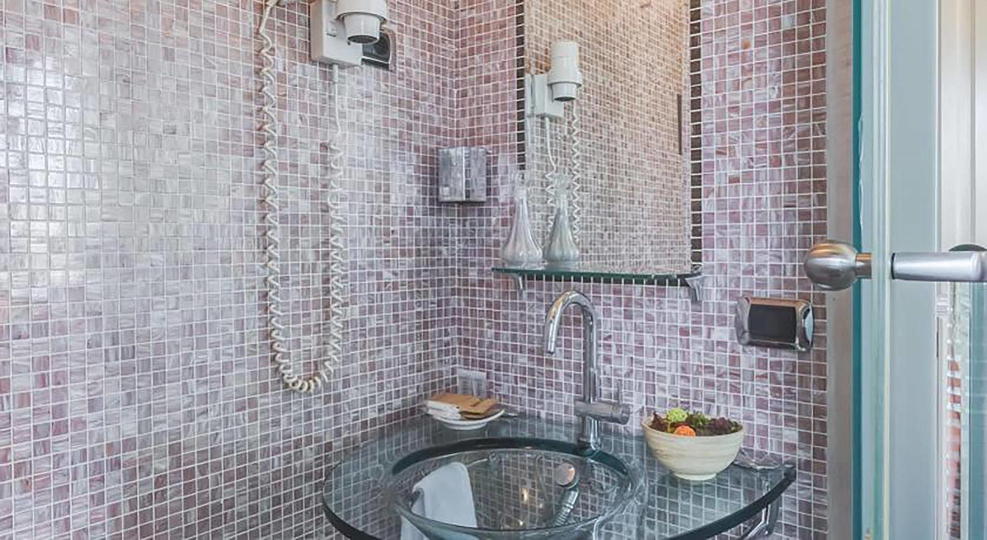 38 Viminale Street Ξενοδοχείο Ρώμη Εξωτερικό φωτογραφία